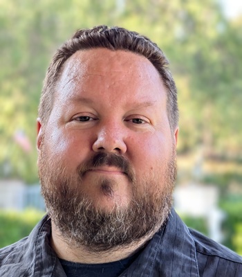 Chad Schofield, your local computer tutor in Fallbrook